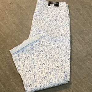 Mario Serrani Comfort Stretch Cuff Capri Pants